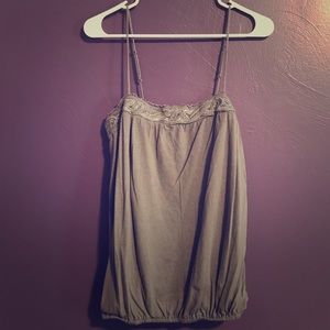 💥3/$20 American Eagle gray tank w/chain detail